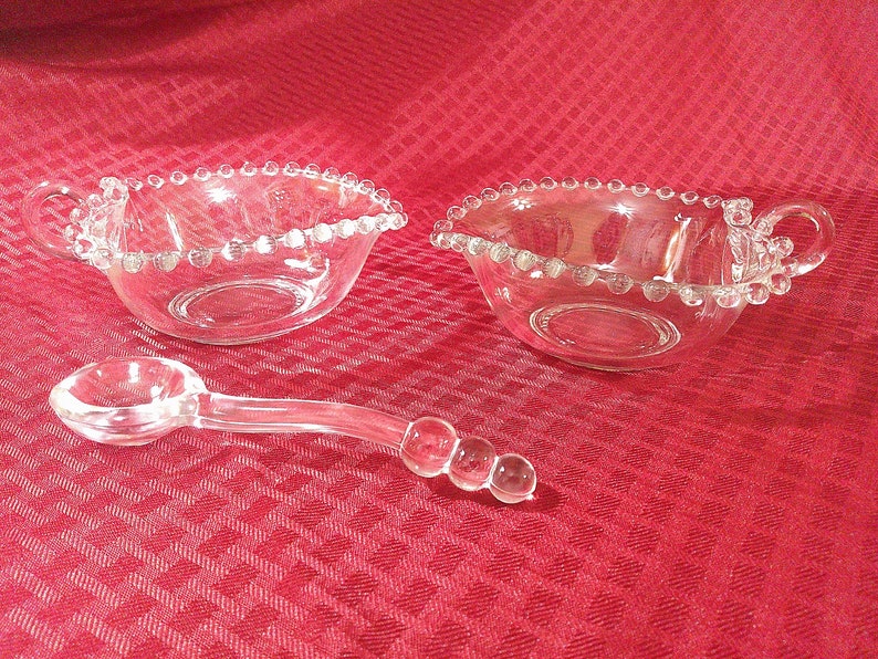 GLASS BUBBLE BOWLS, Glass Heart Shaped Bubble Edged Serving Bowls With Handles, Unique Glass Serving Ware, Cute Glass Bowls /B image 4