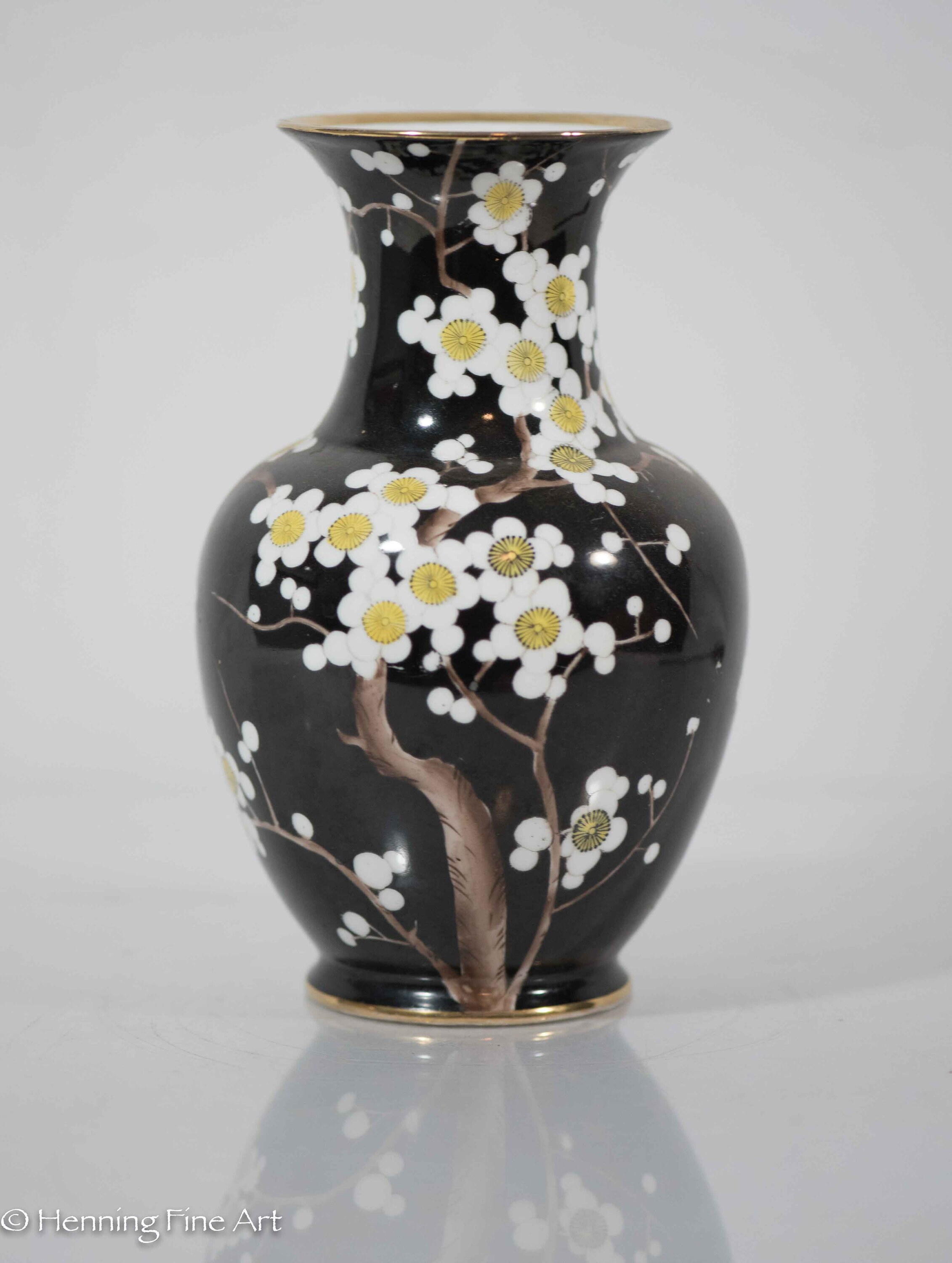 Rare Noritake Morimura Noir, Dogwood Cherry Blossom Vase