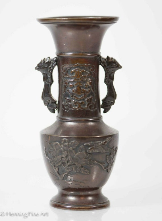 Beautiful Antique Chinese Bronze Vase With Floral & Bird