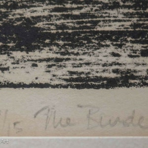 Puede incluir: Una impresi&oacute;n en blanco y negro con una firma manuscrita que dice "The Burden" en la esquina inferior derecha.