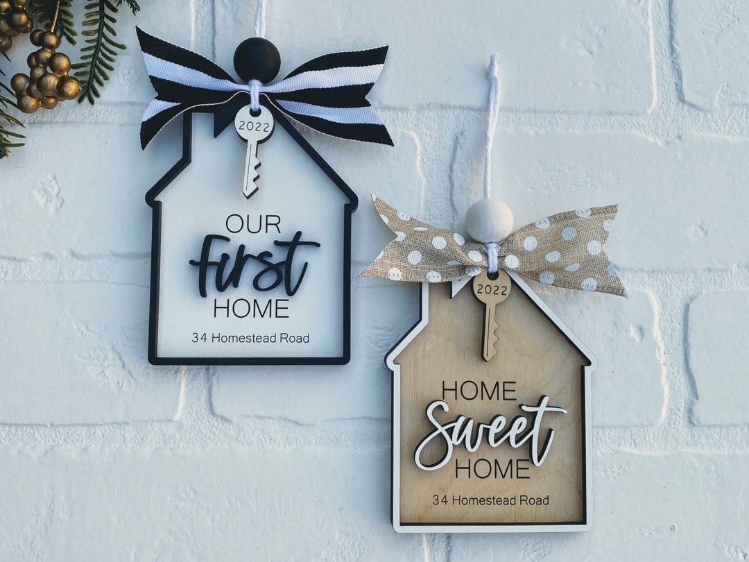 Housewarming Gift Ideas To Bring A Little Magic To Any New Home (25