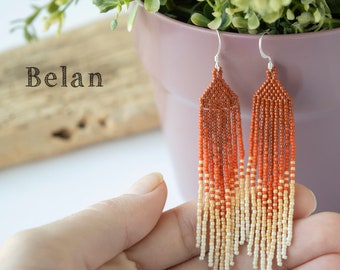 Boucles d’oreilles longues et sombres, boucles d’oreilles en pompon perlés, boucles d’oreilles à franges, boucles d’oreilles longues perlées, boucles d’oreilles géométriques, bijoux boho, cadeau pour femme