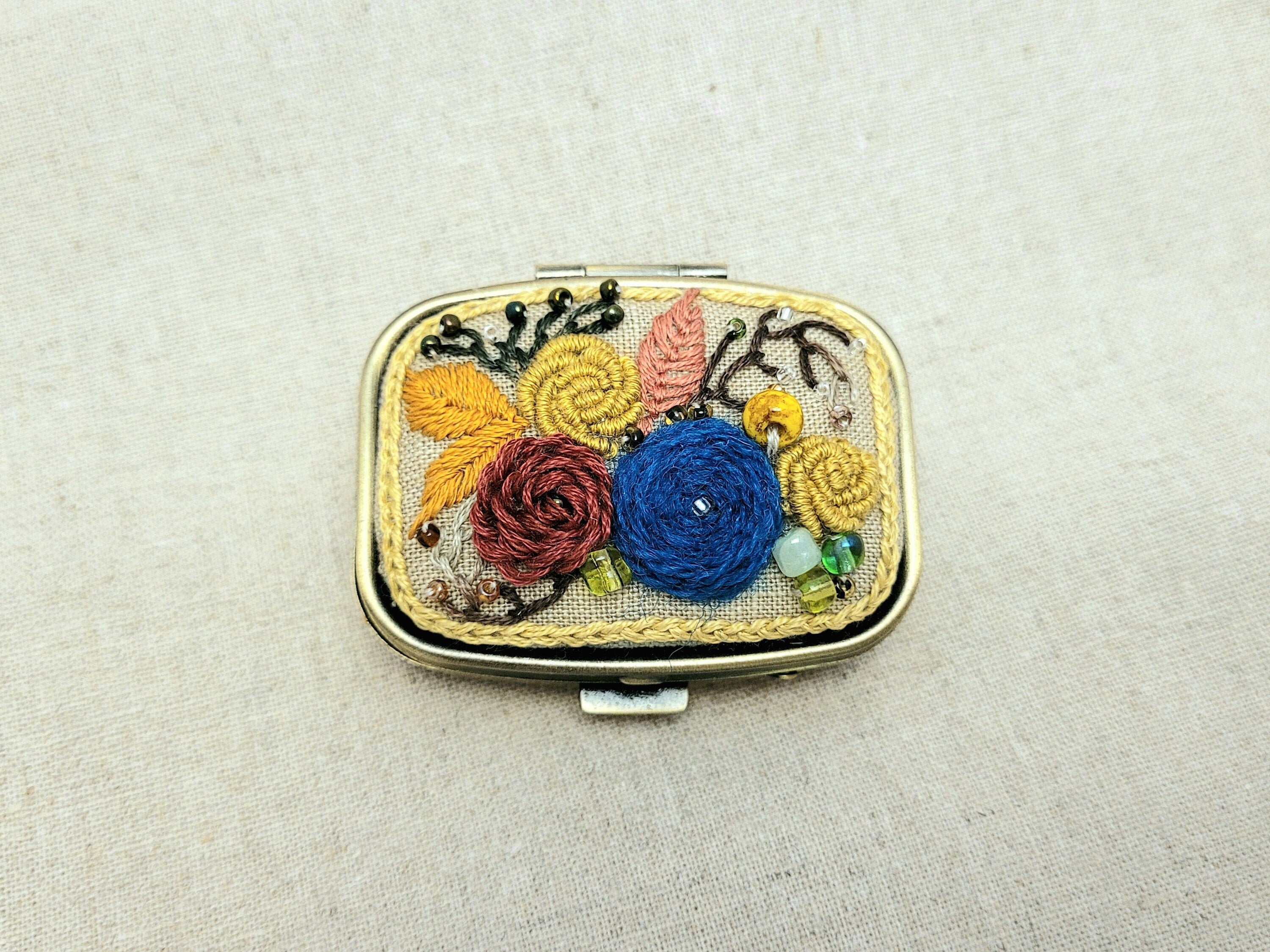 Handmade flower beaded Compartment Pill Box. Pill Box Etsy