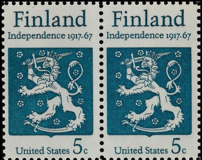 1967 Finland Independence Block of Four 5-Cent US Postage Stamps Mint Never Hinged