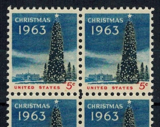 1963 Christmas Tree and the White House Block of Four 5-Cent US Postage Stamps Mint Never Hinged