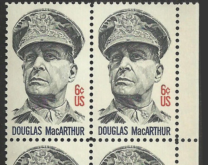 1971 General Douglas MacArthur Plate Block of four 6-Cent United States Postage Stamps