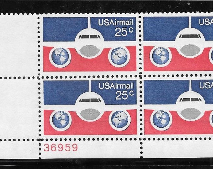 1976 Airplane and Globes Collectible Plate Block of Four 25-Cent US Airmail Postage Stamps Mint Never Hinged