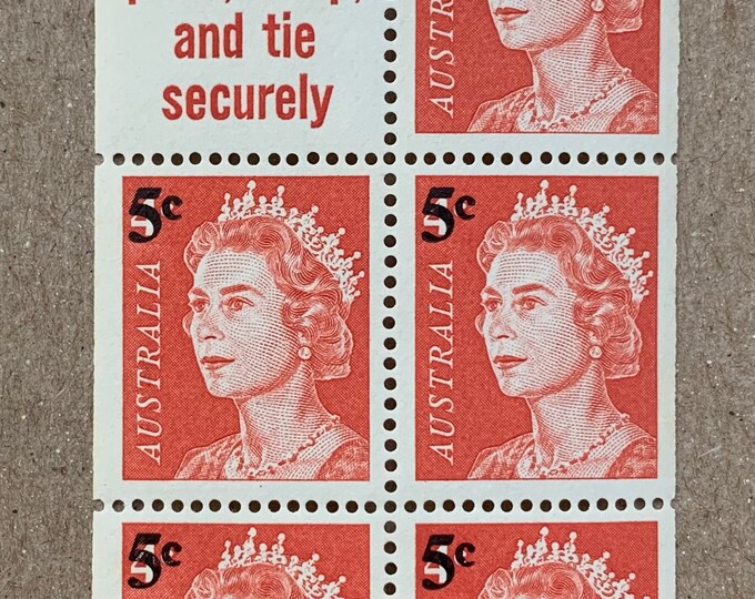 Queen Elizabeth II Australia Booklet Pane Of Five Surcharged Postage Stamps Plus Label Issued 1967