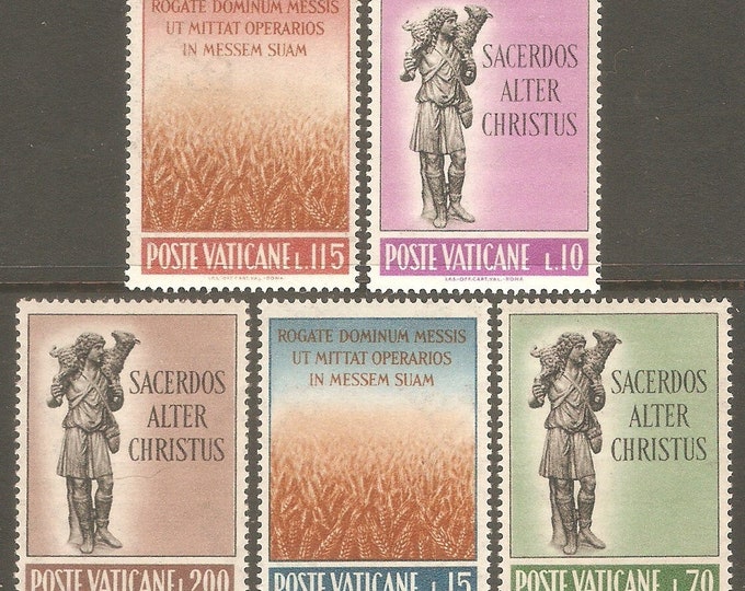 1962 Encouragement of Priestly Vocation Set of 5 Vatican City Postage Stamps Mint Never Hinged