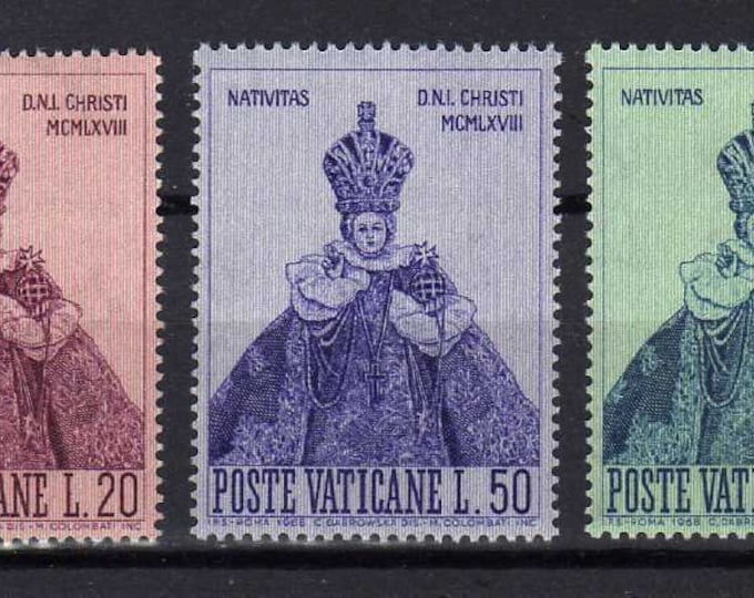 Vatican City 1968 Infant of Prague Set of 3 Christmas Postage Stamps Mint Never Hinged