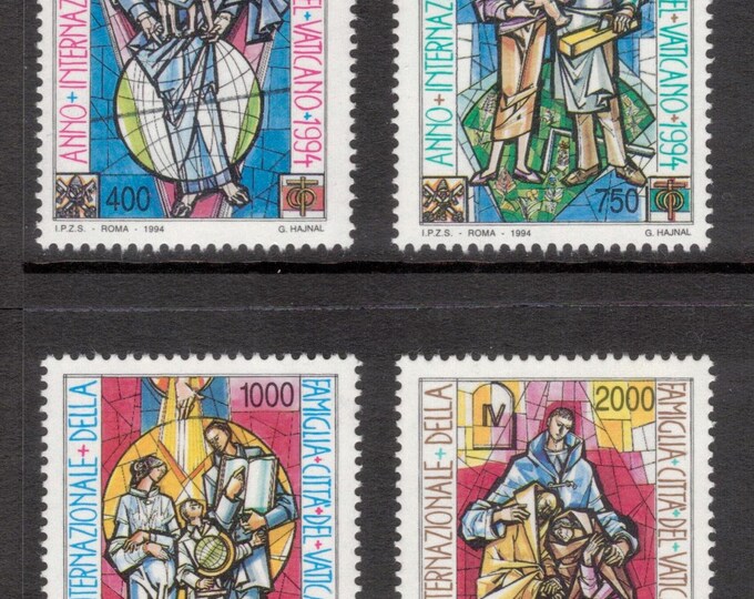 1994 Year of the Family Set of 4 Vatican City Postage Stamps Mint Never Hinged