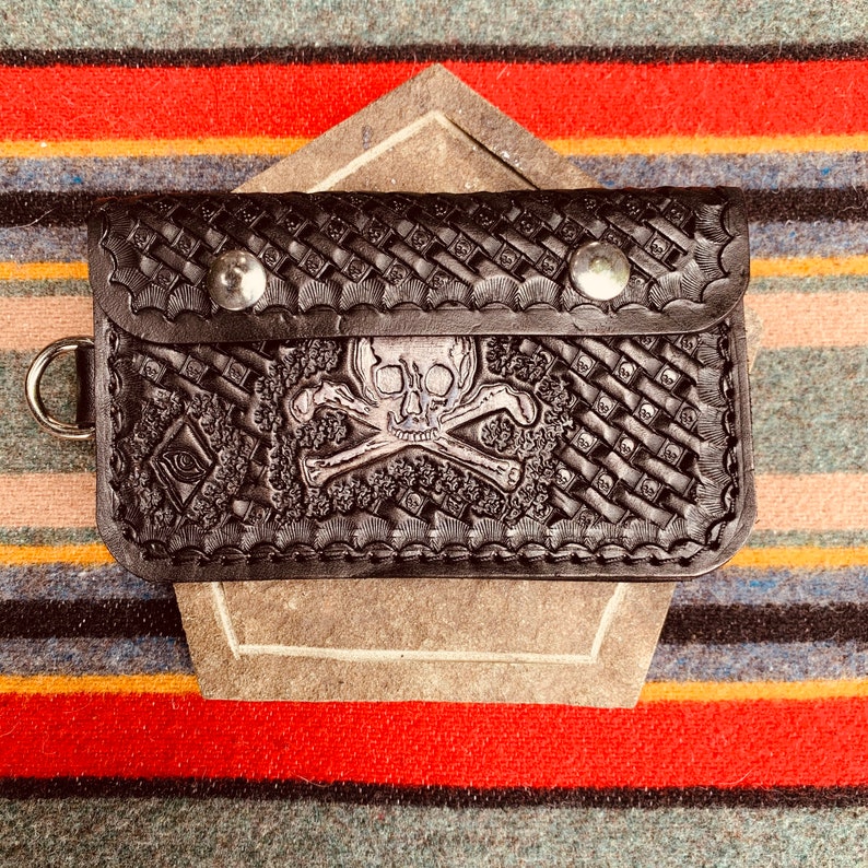 Biker Wallet Skull Basket Weave Black.