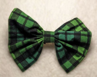 Green and black plaid hair bow-large clip