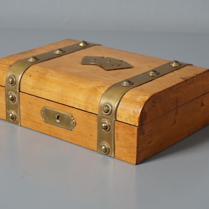 Vintage Spielkartenbox Kartendose Kartentruhe aus den 60er Jahren aus Holz