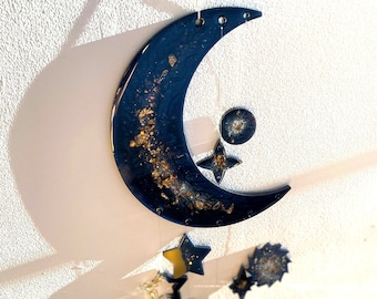 UgyDuky Wooden Moon Star Garland Wall Decor Hanging Photo Display，Wall Art Decoration Moon Wall Hanging Ornaments with Metal Chains Hook 30pcs Wooden Clips for Nursery Room Bedroom Living Room Apartment Office 