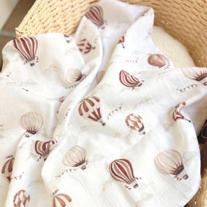 Musselintuch Baby Heißluftballon Vintage | Spucktuch & Mulltuch | Tuch aus Musselin, personalisiert mit Name | Babygeschenk zur Geburt