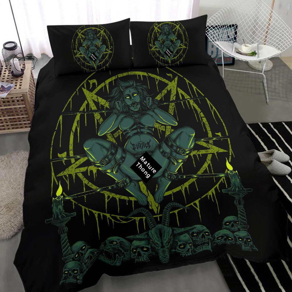 Discover Skull Demon Satanic Baphomet Goat Satanic Pentagram Chain To Sin And Lovin It 3 Piece Duvet Set Awesome Glowing Green - Satanic Art Beddings