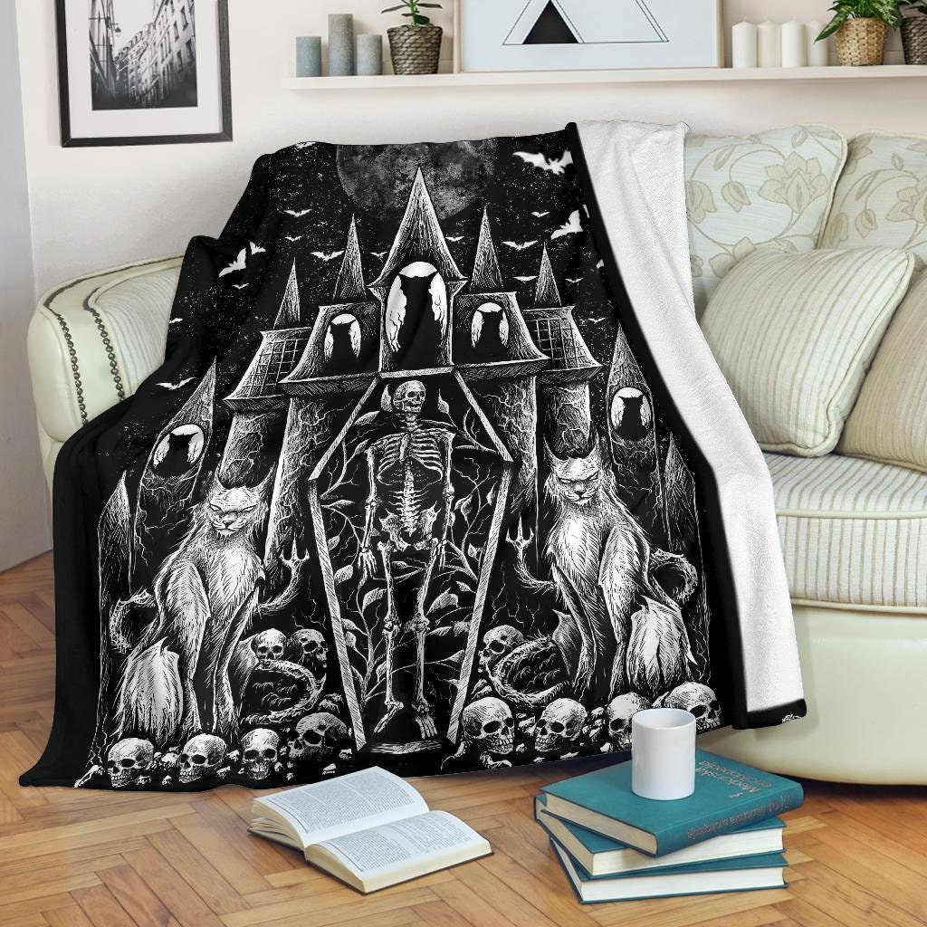 Discover Skull Gothic Cat Skeleton Coffin Gothic Wicked Bat Night House Blanket-Gothic Skull Blanket-gothic Blanket-