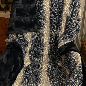 Fawn Minky Luxe Navy Paired with Minky Luxe Hide