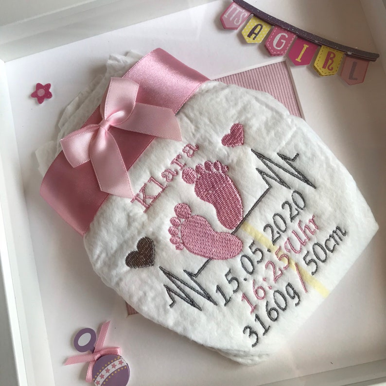 Embroidered diaper in 3D picture frame and 3D sticker Question to the godparents