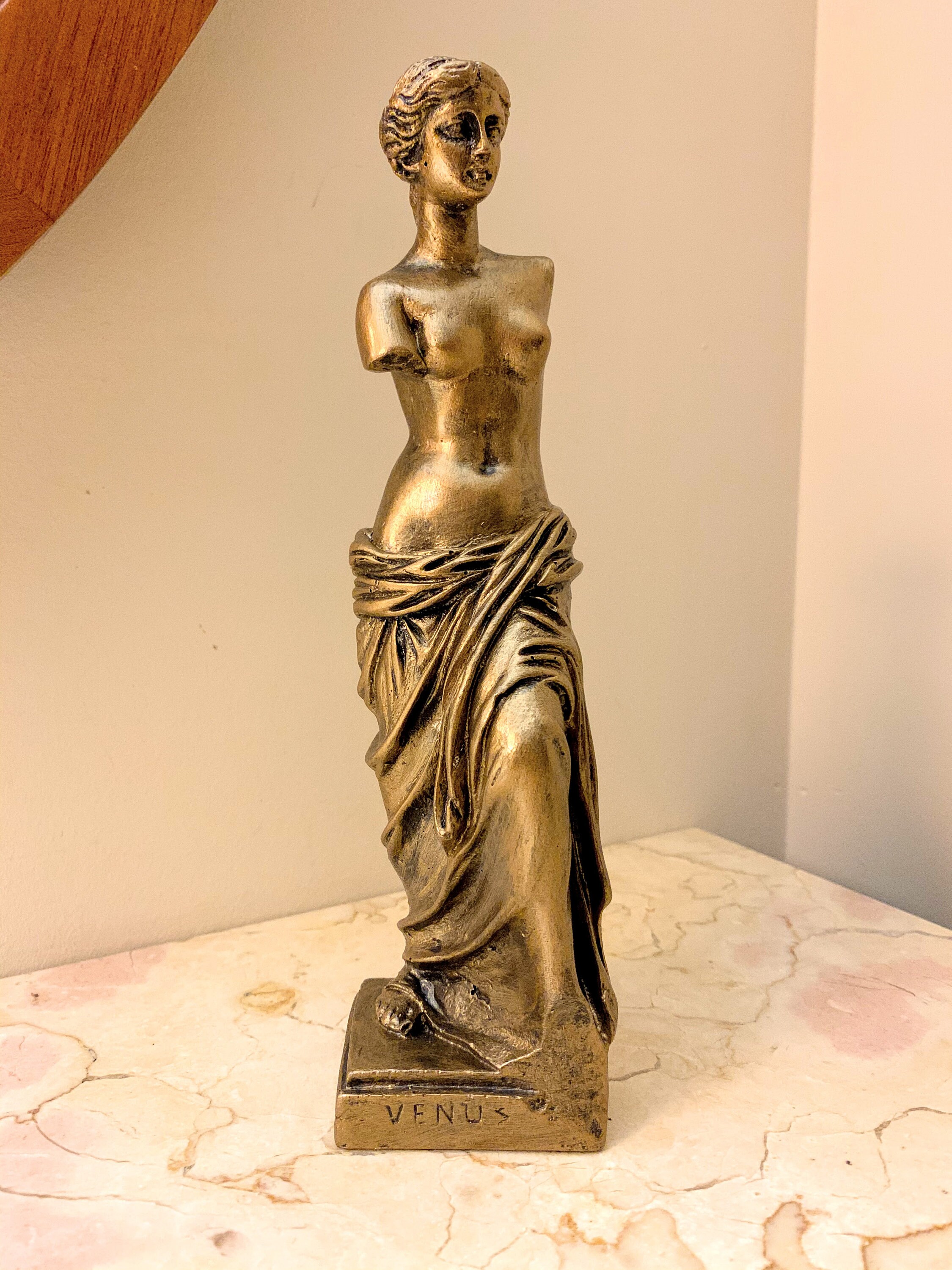 Discover Exquisite Nude Art - lnic7cj