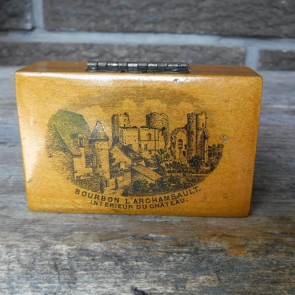 Vintage Mauchline Box - Etsy