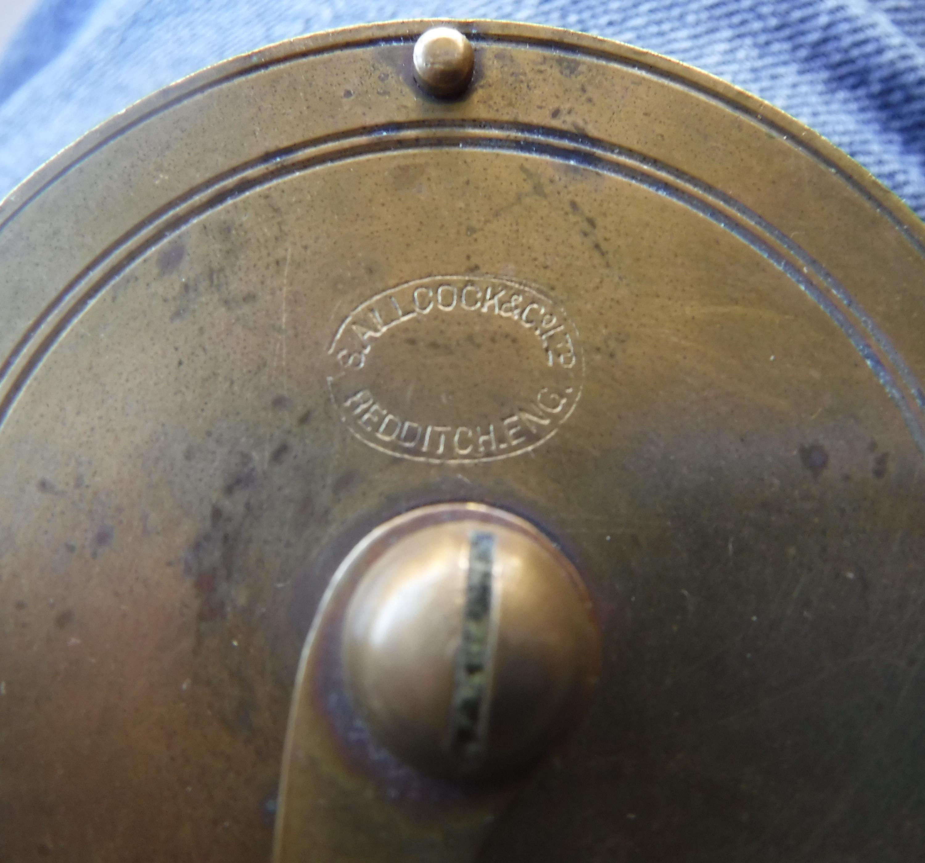 ヴィンテージ S. オールコック レディッチ イングランド 真鍮 フライ