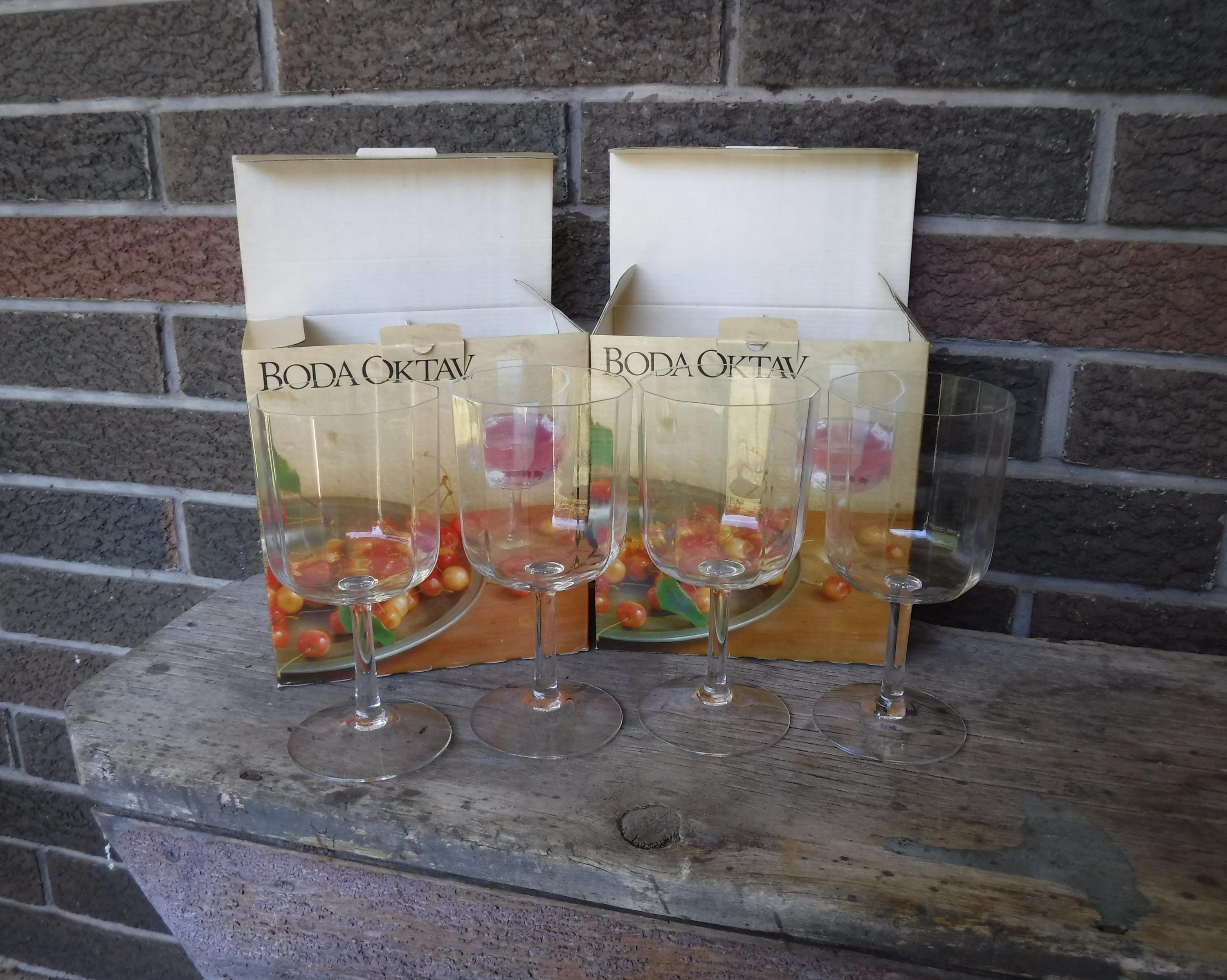 Kosta Boda Oktav クリスタル ウォーターグラス 4 個セット Bertil