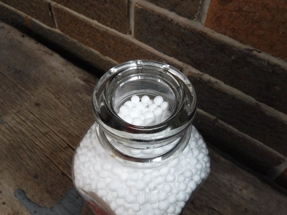 Rosebay Dairy Napanee 1/2 Pint milk Bottle Rosebay Dairy Napanee 1/2 Pint milk Bottle
