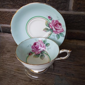 Vintage Paragon Stor Rosa Kålros Mynta Grönt Tekopp och Fat Set