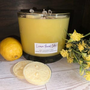 Candela gigante a forma di torta al limone