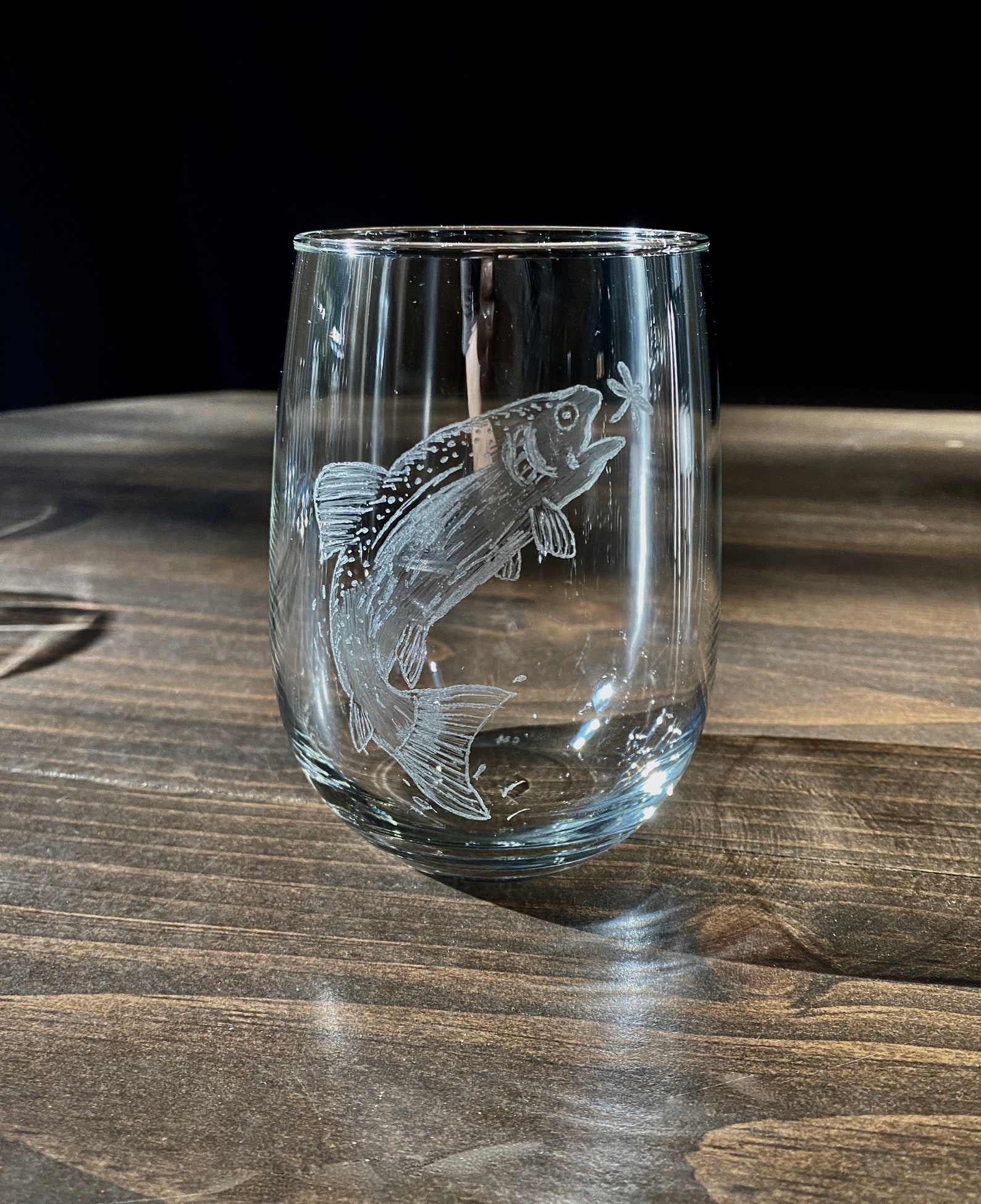 Hand Engraved Fish Catching a Fly on a Stemless Wine Glass 17oz. Free