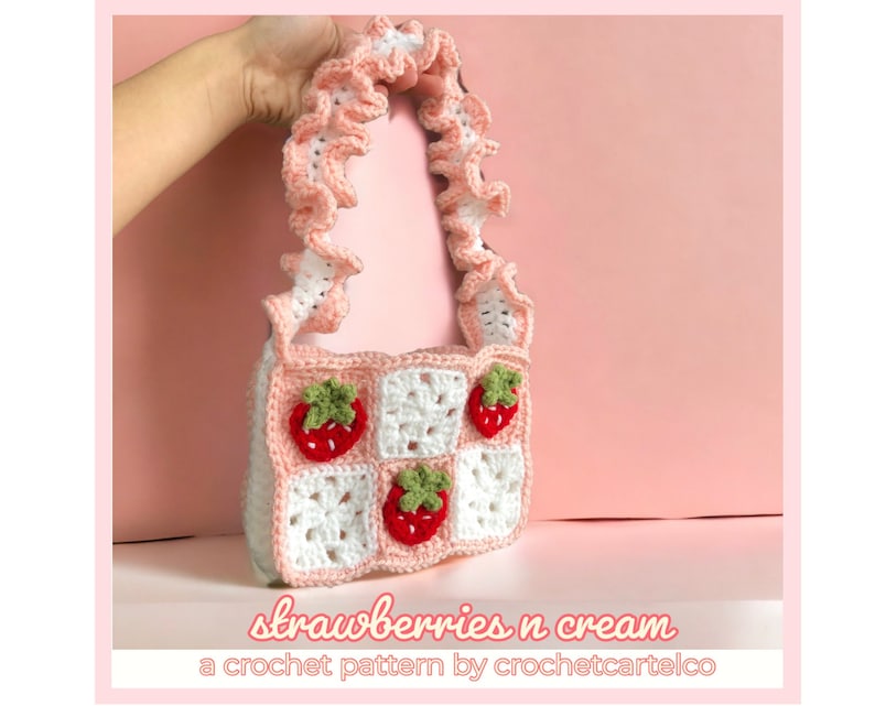 Strawberries n Cream Mini Grandma Square Bag CROCHET PATTERN Modèle de sac à main au crochet aux fraises Cottagecore Convient aux débutants PDF image 1