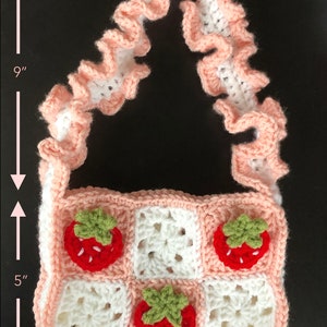 Strawberries n Cream Mini Grandma Square Bag CROCHET PATTERN Modèle de sac à main au crochet aux fraises Cottagecore Convient aux débutants PDF image 4