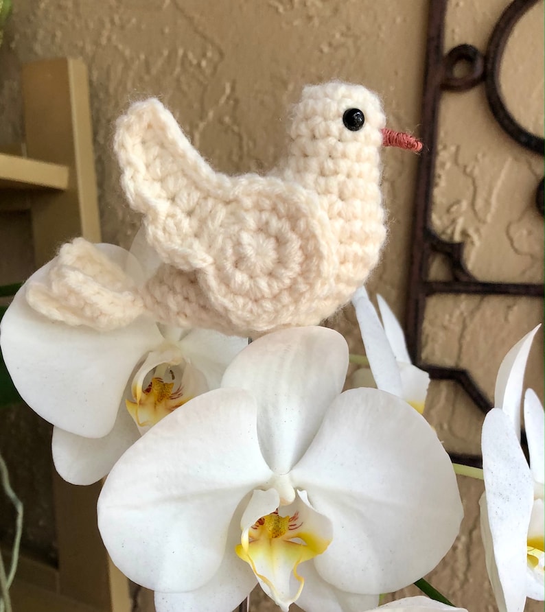 White Peace Dove Written Crochet Pattern White Pigeon Crochet Amigurumi INSTANT DOWNLOAD PDF Beginner Friendly & Easy to Follow image 5