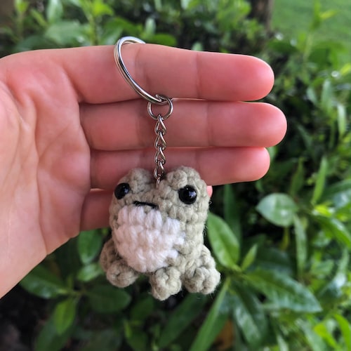 Cute Little Crochet Frog Keychain Green Frog Plush Amigurumi Etsy