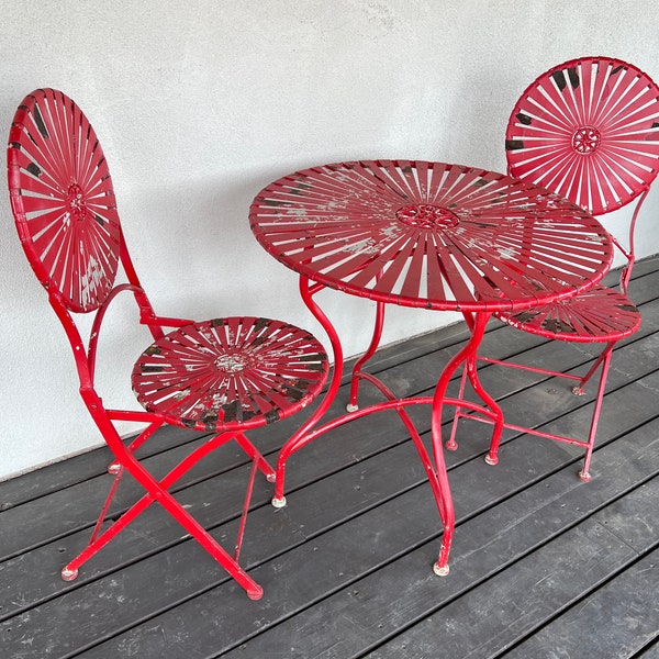 Vintage Sunburst Bistro Set - Metal Folding Fan Chairs & Table - Garden Room - Patio - Breakfast Nook - French - Country - Cottage - Loft