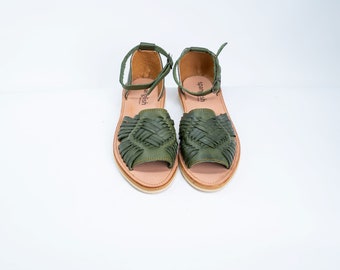 Sandales vert foncé à bride à la cheville, Huaraches femmes, Sandales Huaraches, Huaraches femmes, Huaraches mexicaines, Chaussures en cuir naturel, chaussures faites main