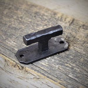 Forged Backplate Tee Knob - Hand Forged Rustic Cabinet and Drawer Knobs - Individual
