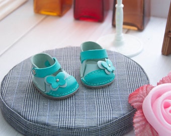 Mint color sandals for a 30 cm Nines d'Onil doll