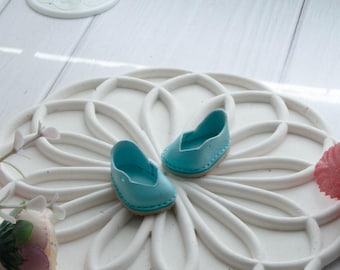 Zapatos náuticos para muñeca española Mini Mia tamaño 23 cm