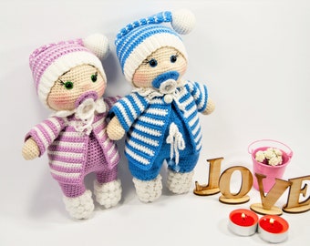 Twin dolls knitted amigurumi toys