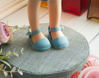 Sandals for the Spanish doll Paola, 32 cm tall