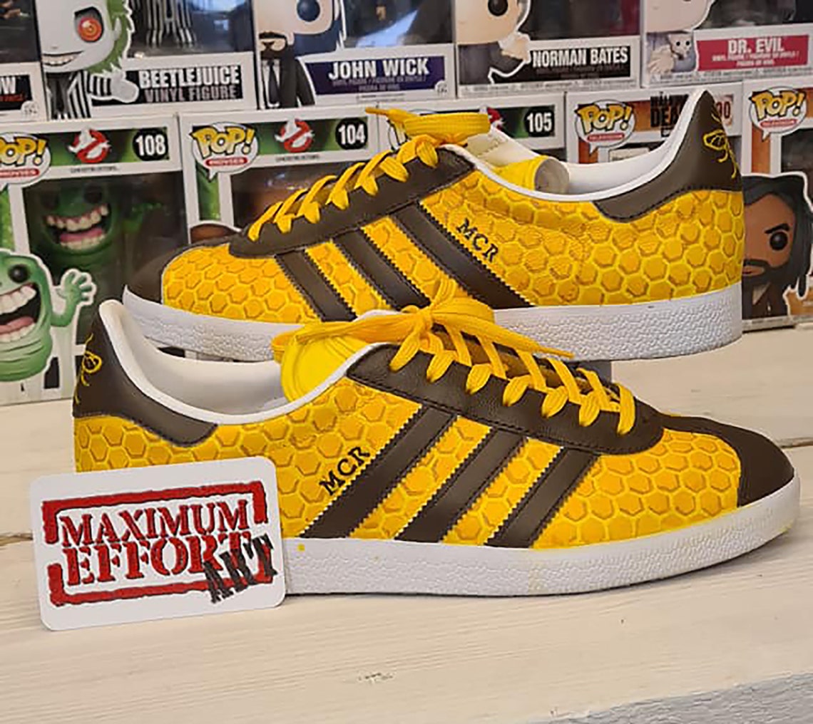 Manchester Bee Handpainted Adidas Gazelle Customs size uk 7 | Etsy