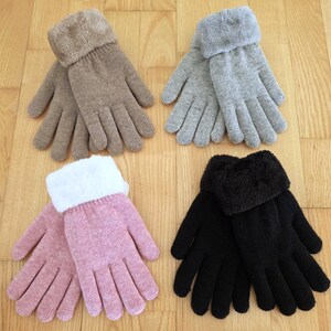 Soft Sherpa Faux Fur Lined Winter Gloves: Warm Wool Blend Comfy Knit Gloves