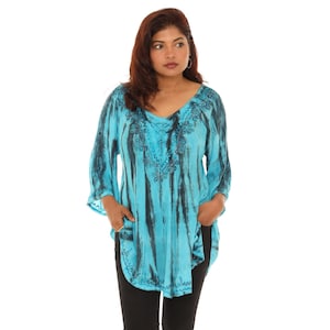 Haut tunique tie-dye pour femme avec encolure brodée, haut tunique bohème avec accent de strass, haut tunique grande taille, hauts printemps-été pour femmes Turquise