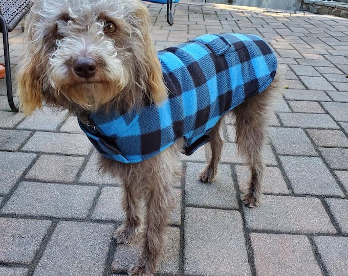 Plaid Fleece Dog Jacket: Warm Winter Pet Coat with Velcro Straps