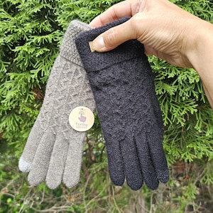 Knit Touch Screen Texting Gloves: Warm Winter Gloves for Women