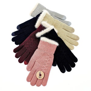 Women&#39;s Warm Knit Touch Screen Texting Gloves Assorted Colors Textured Faux Fur Cuff Comfy Stretchable Cute Glove Gift For Mom Gift For Her