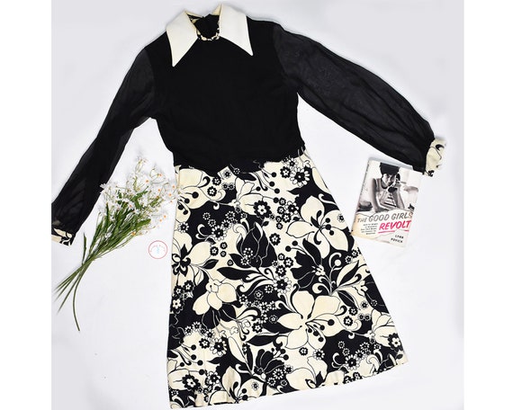 PERFECT 70s Vintage Dress - 70s Floral Print Dress